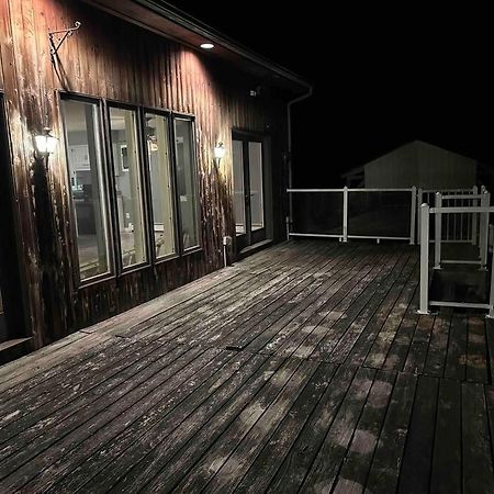 Casino Chalet With Incredible Views Villa Uncasville Exterior foto